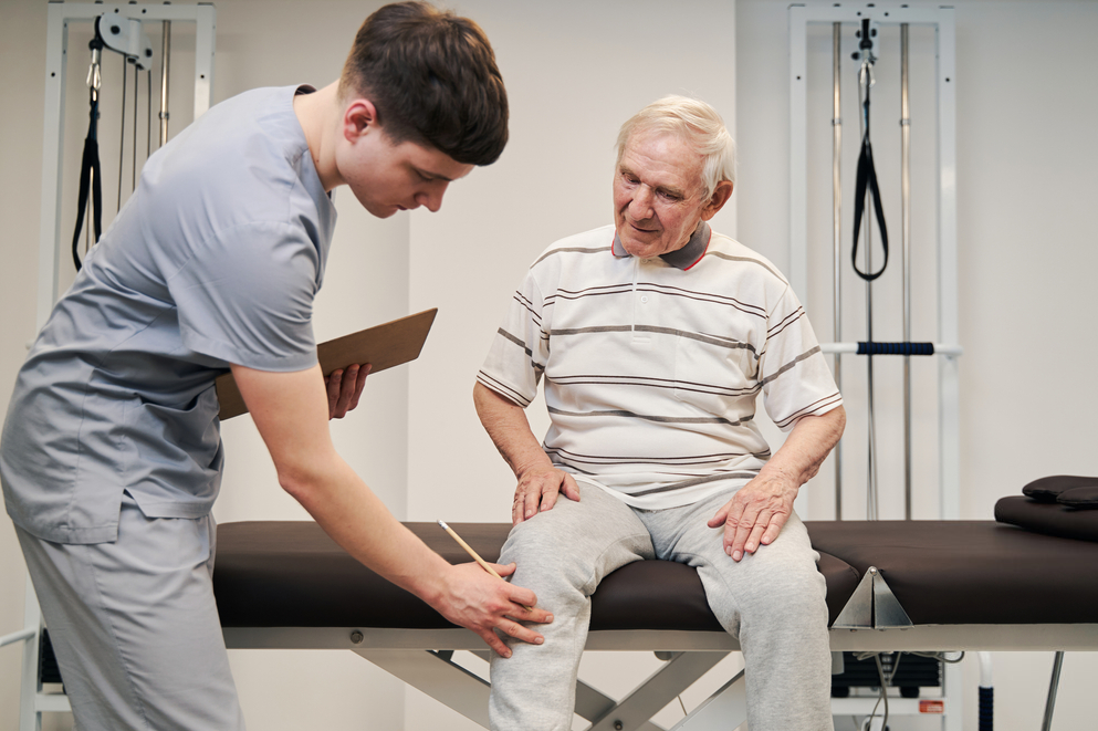 choosing a manual therapist what to expect